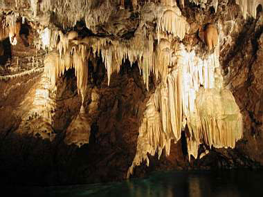 Gruta de las Maravillas